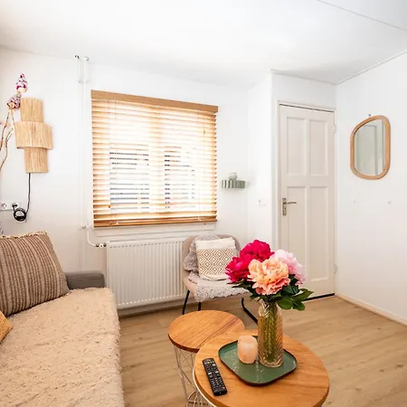 Hébergement de vacances Kustzen, Inclusief Sauna, Dichtbij