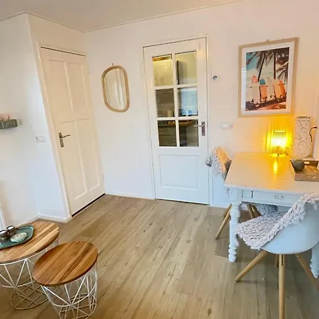 Kustzen, Inclusief Sauna, Dichtbij